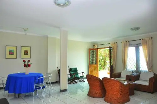 Чипанас: Villa Buenavista Puncak