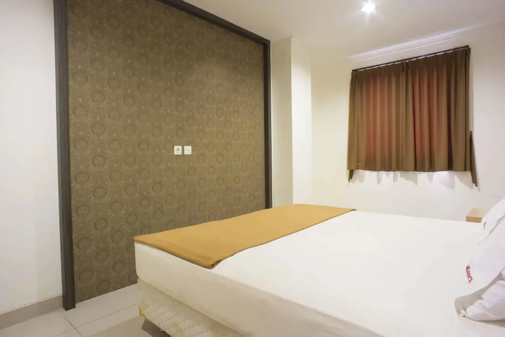 Джакарта: RedDoorz @ Gunung Sahari