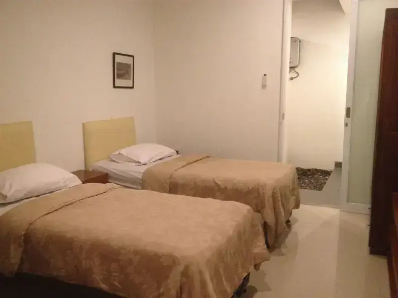 Санур: Dean's Place Bali