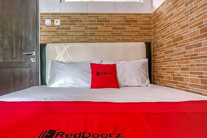 Джакарта: RedDoorz @ Panglima Polim 2