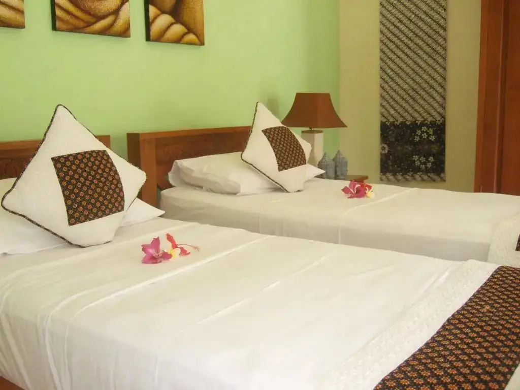 Калибару: Guesthouse Rumah Senang