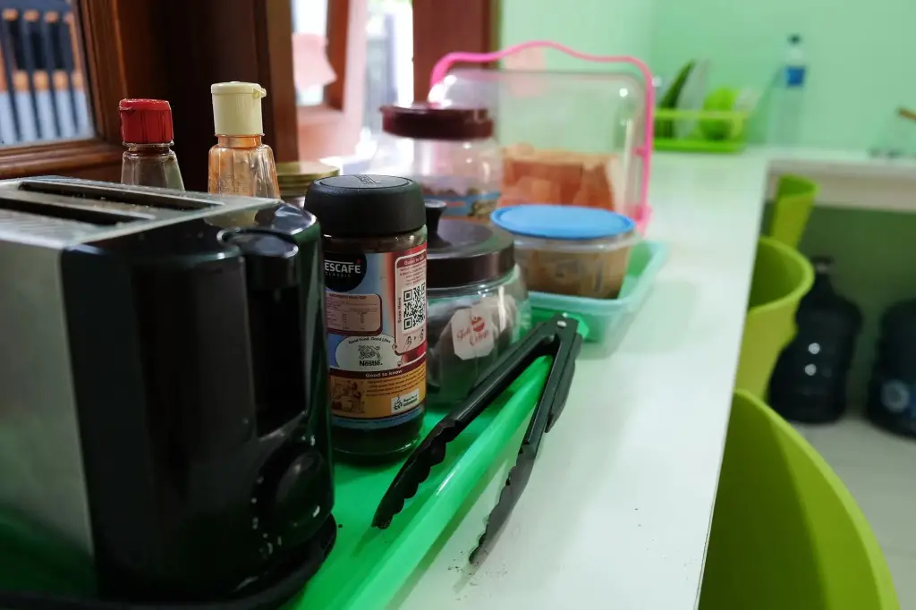 Джокьякарта: HOZ Bed and Breakfast - Hostel