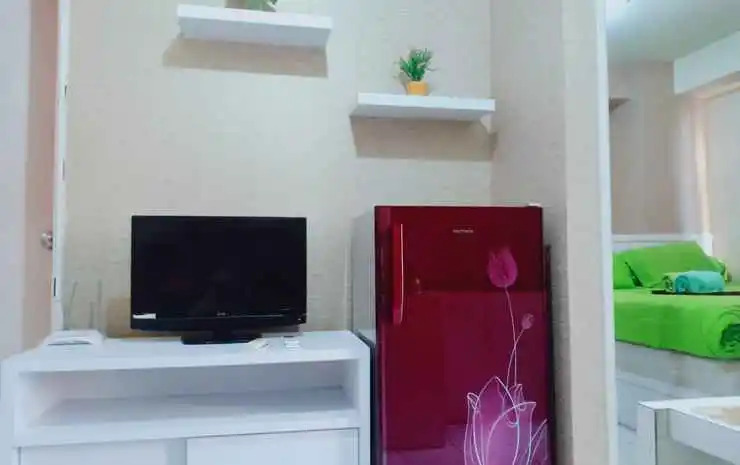 Джакарта: Apartment Kalibata City by Novi