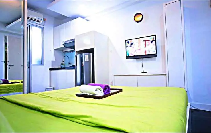 Джакарта: Apartment Kalibata City by Novi