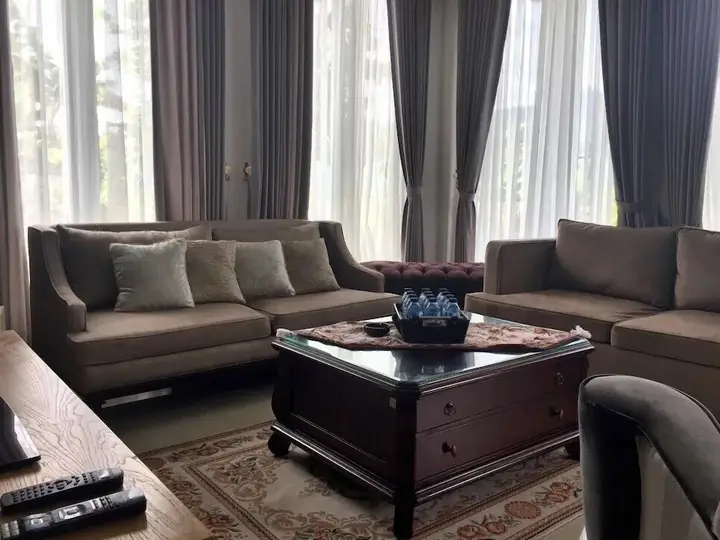 Сизаруа: Avilla Resort Puncak