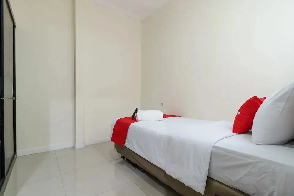 Джакарта: Residences by RedDoorz near Setiabudi One Mall