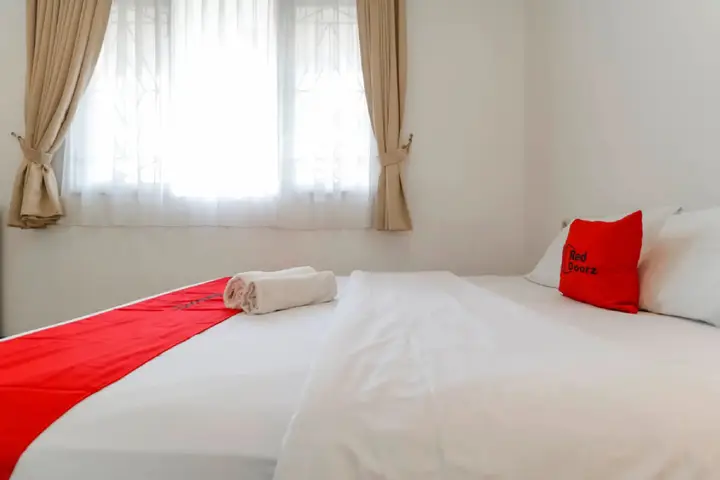 Джакарта: RedDoorz Plus @ Tendean