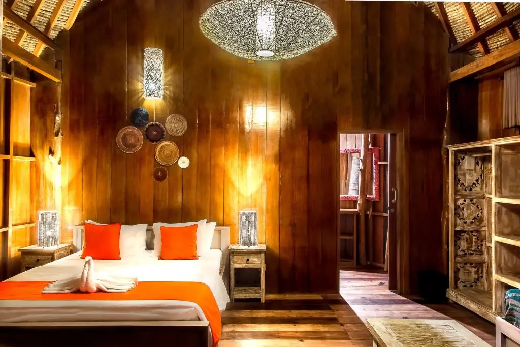 Гили Траванган: Gili Treehouses