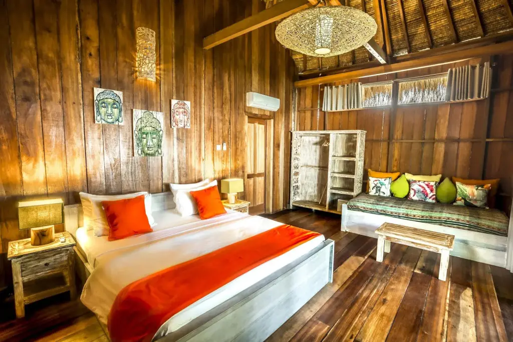 Гили Траванган: Gili Treehouses