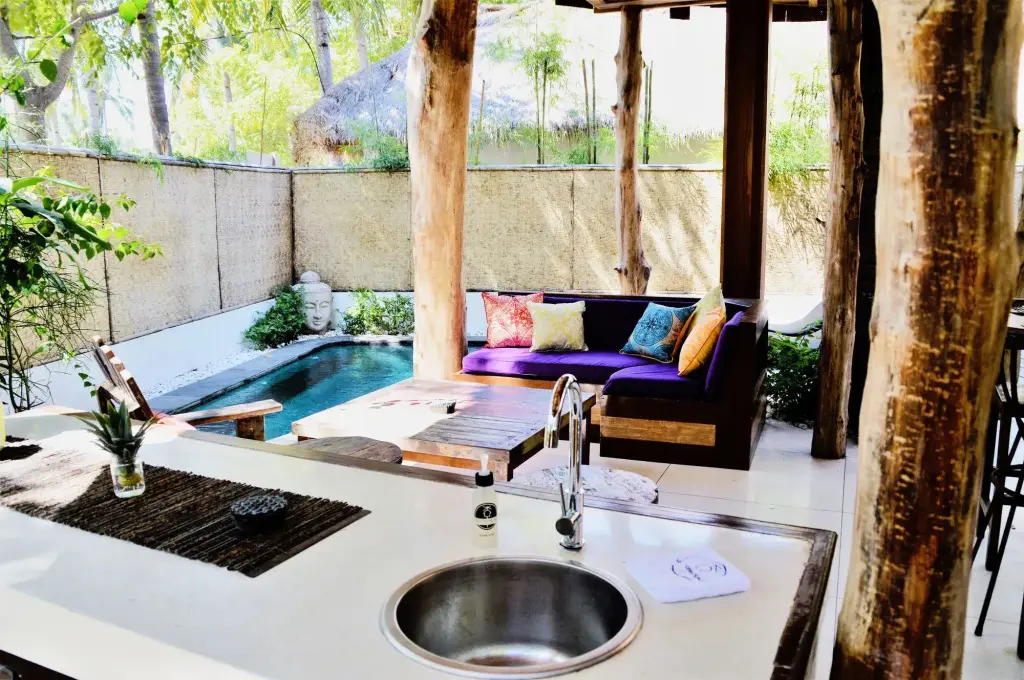 Гили Траванган: Gili Treehouses