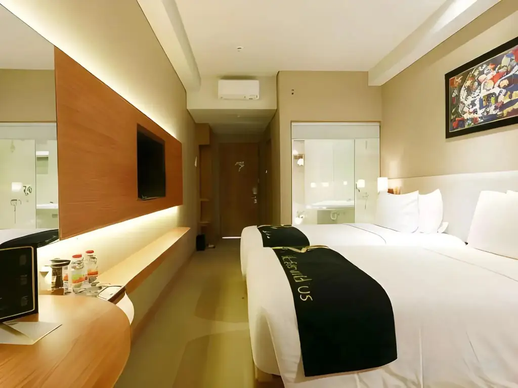 Депок: Yellow Star Hotel Gejayan