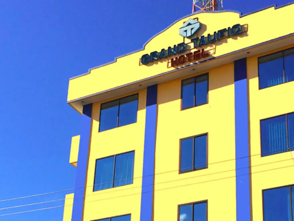 Таракан: Grand Taufiq Hotel