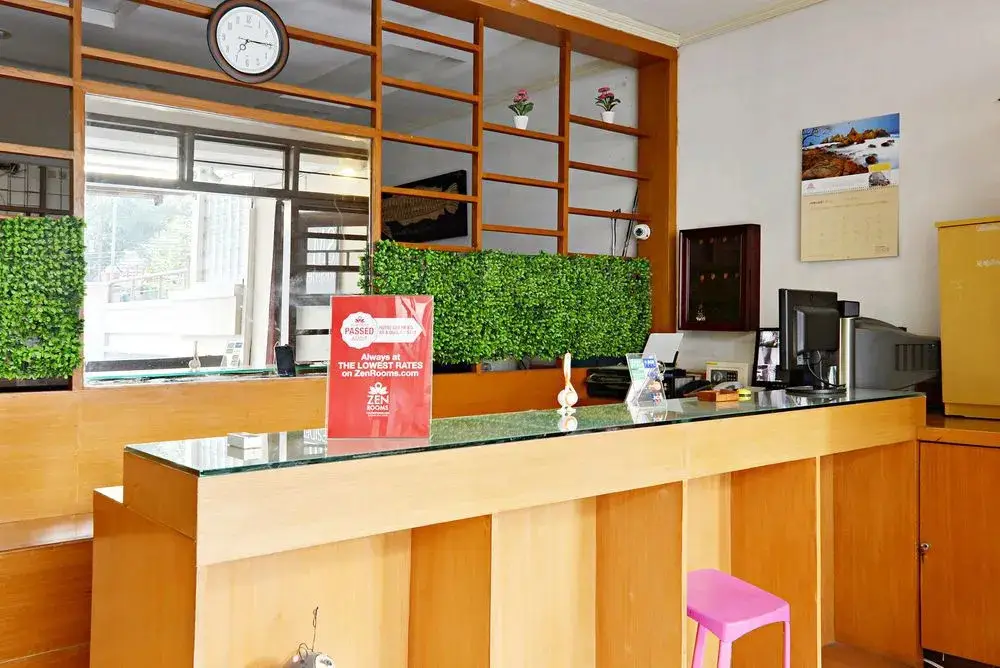 Бандунг: ZEN Rooms Basic Surya Sumantri Pasteur