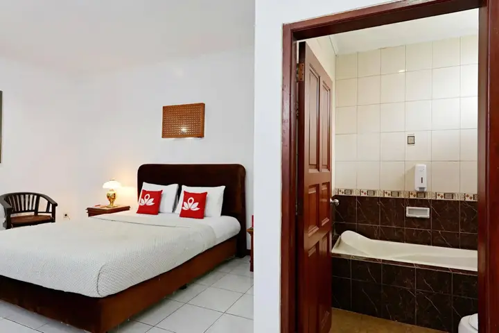 Богор: Zenrooms Villa Duta