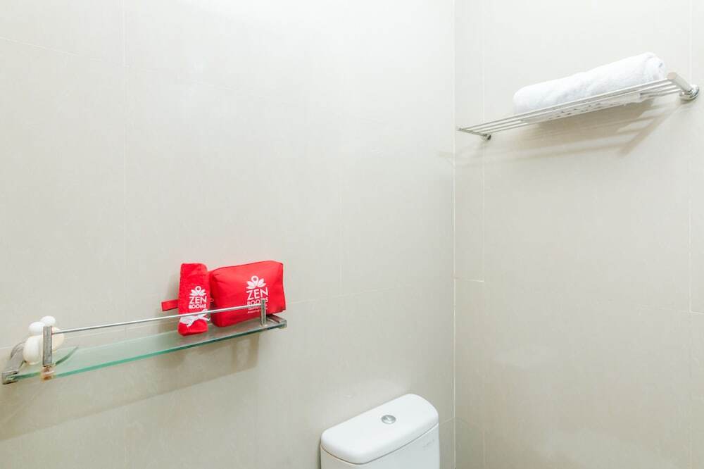 Галле: ZEN Rooms Denpasar Gelogor Carik 1