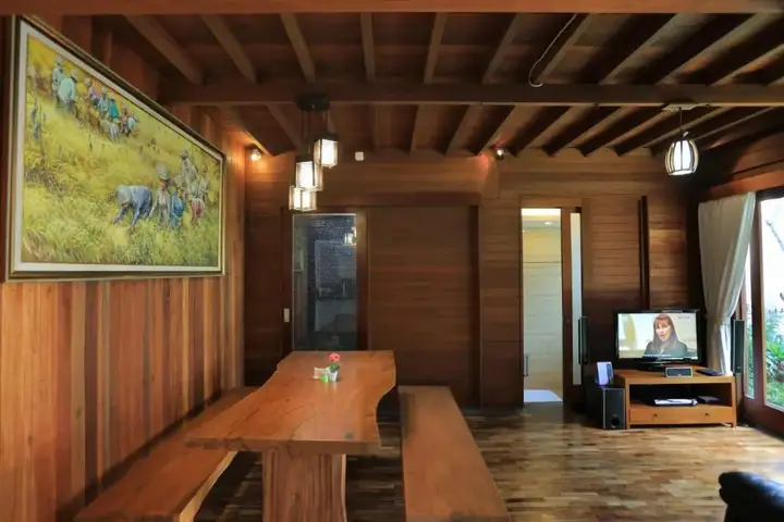 Джимбаран: Raja Woods Villa