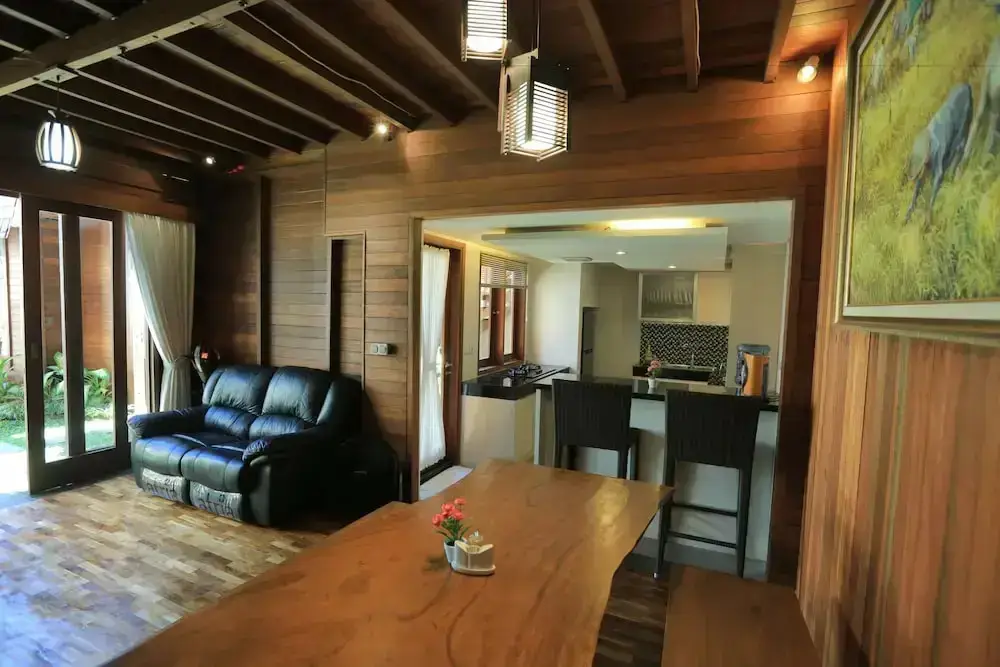 Джимбаран: Raja Woods Villa