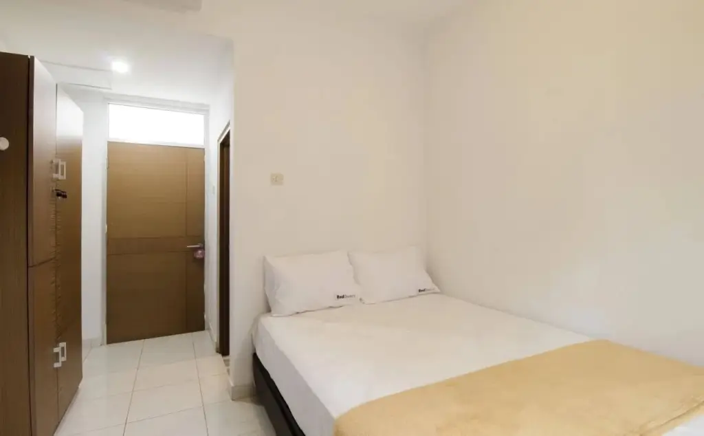Тангеранг: RedDoorz Plus near Lippo Karawaci