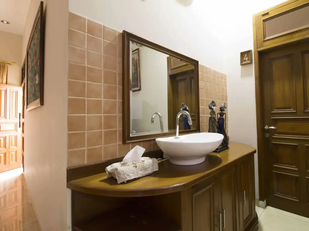 Бандунг: RedDoorz @ Gegerkalong Hilir