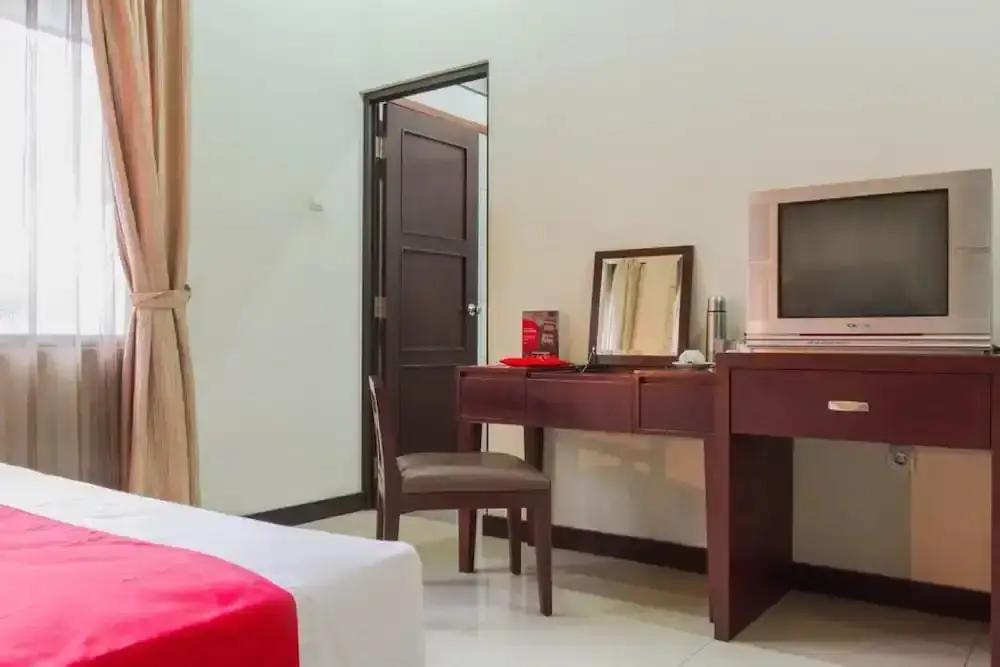 Бандунг: RedDoorz @ Cikutra