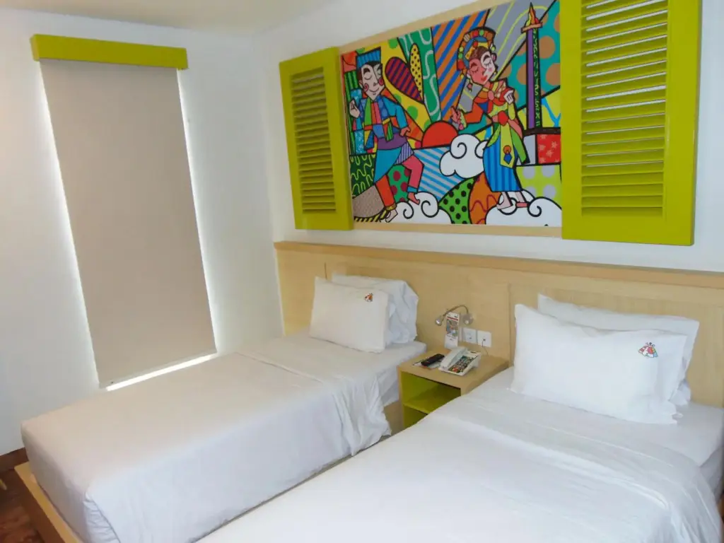 Джакарта: MaxOneHotels.com @ Kramat