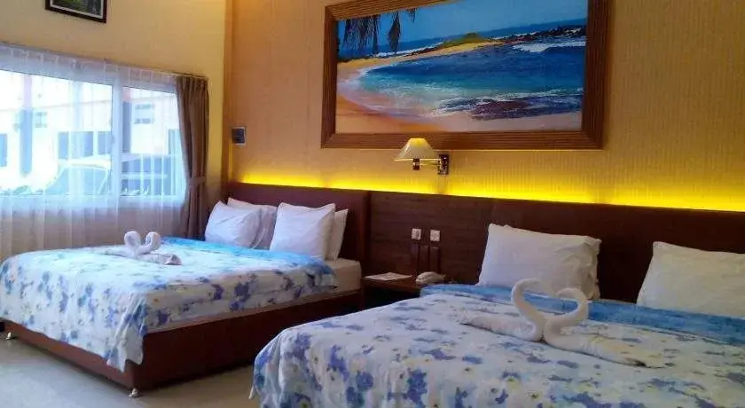 Пати: Hotel Kencana Pati