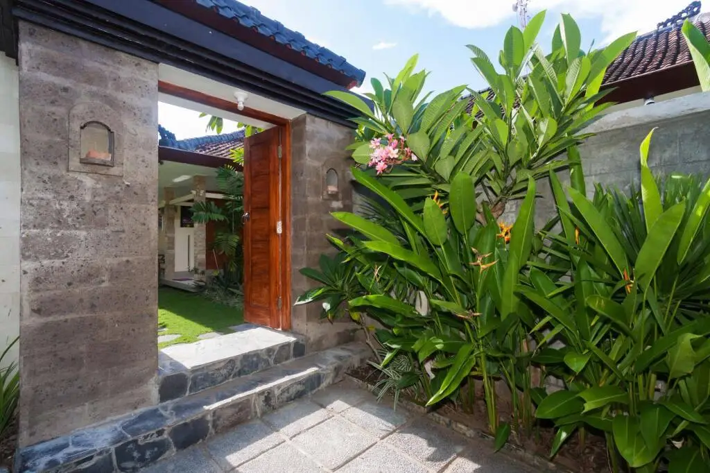 ZEN Rooms Sanur Blanjong Sekawaru — фото 1