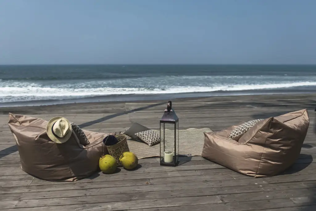 Табанан: Absolute Beachfront Romantic Villa Laut