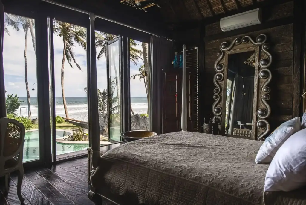 Табанан: Absolute Beachfront Romantic Villa Laut