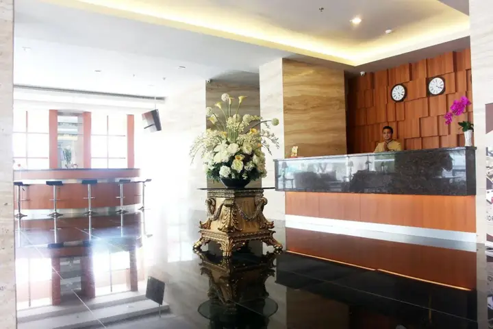Макассар: Demelia Hotel