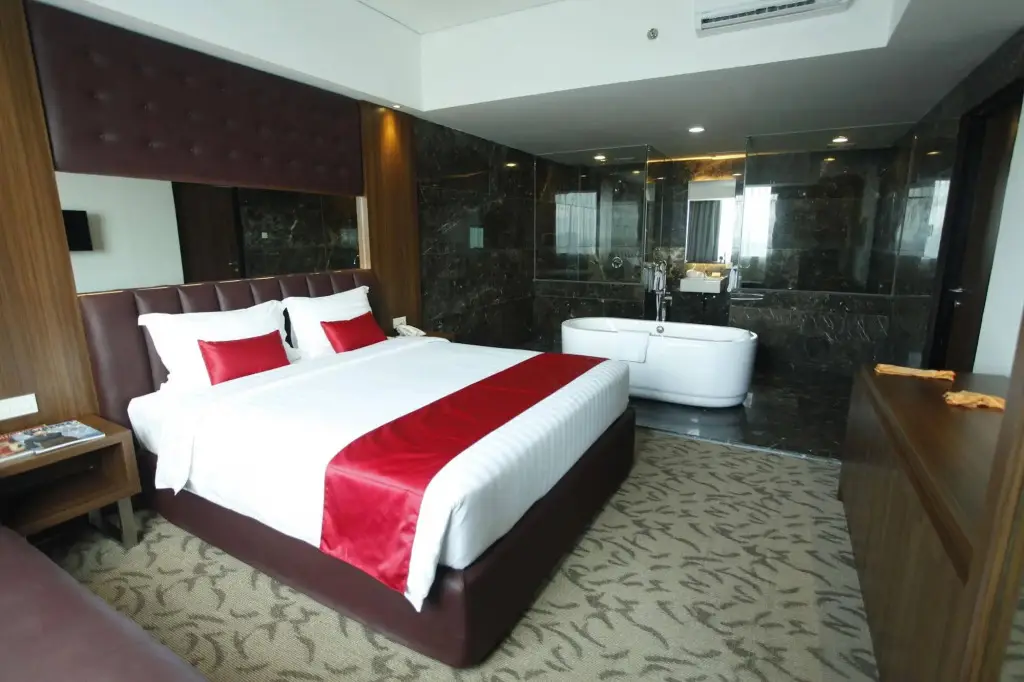Макассар: Demelia Hotel