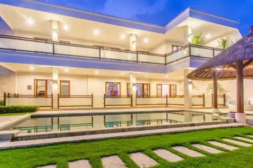 Golden Palm Villa — фото 1