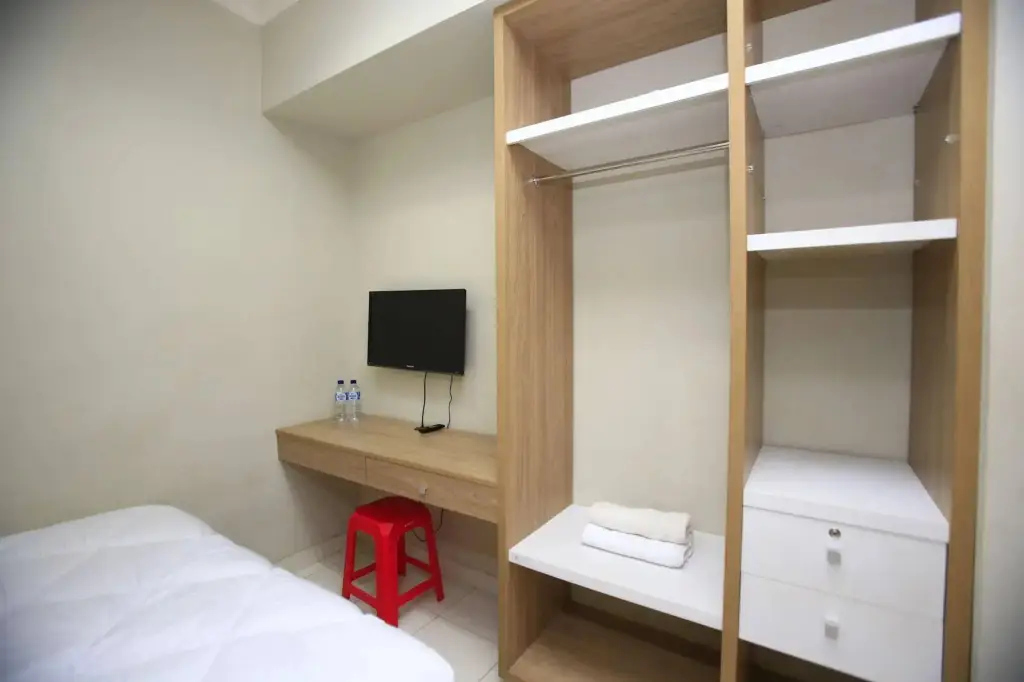 Джакарта: RedDoorz Karet Pedurenan