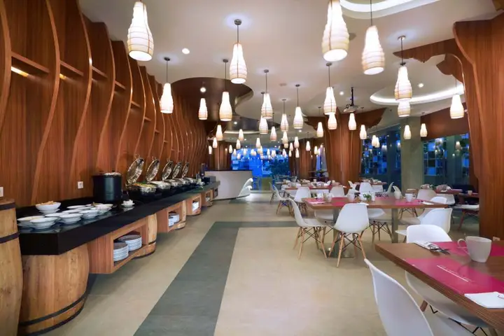 carousel image 5