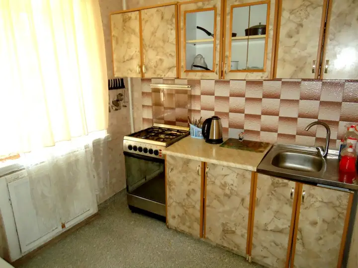 Красноярск: Апартаменты на Аэровокзальной 3 А