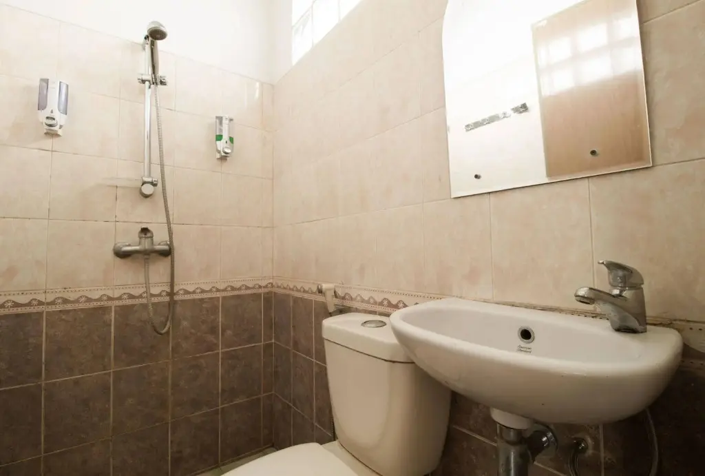 Бандунг: De Tropis Family Guest House
