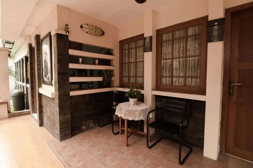 Бандунг: De Tropis Family Guest House