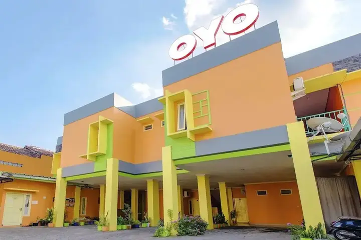 Депок: RedDoorz near Amikom Yogyakarta 3