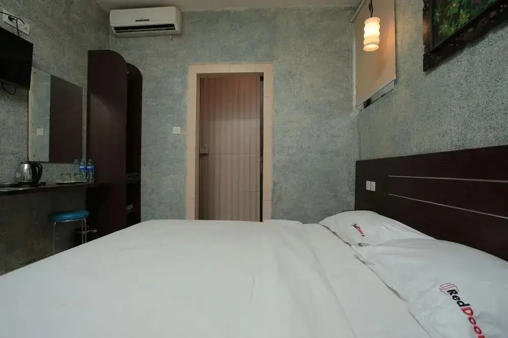 Кута: RedDoorz @ Buni Sari Kuta