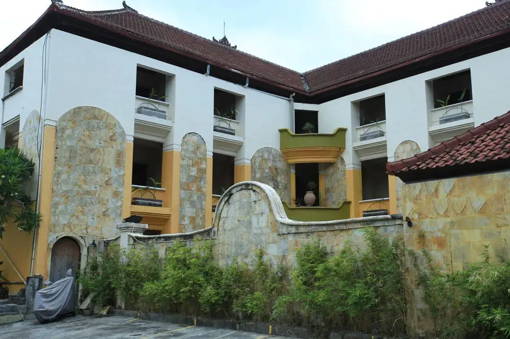 RedDoorz near Discovery Mall Kuta — фото 1