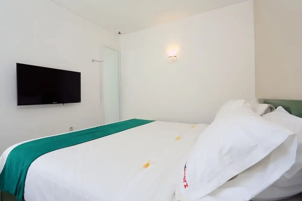 Кута: RedDoorz Near Pantai Jerman