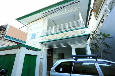 RedDoorz Near Pantai Jerman — фото 1