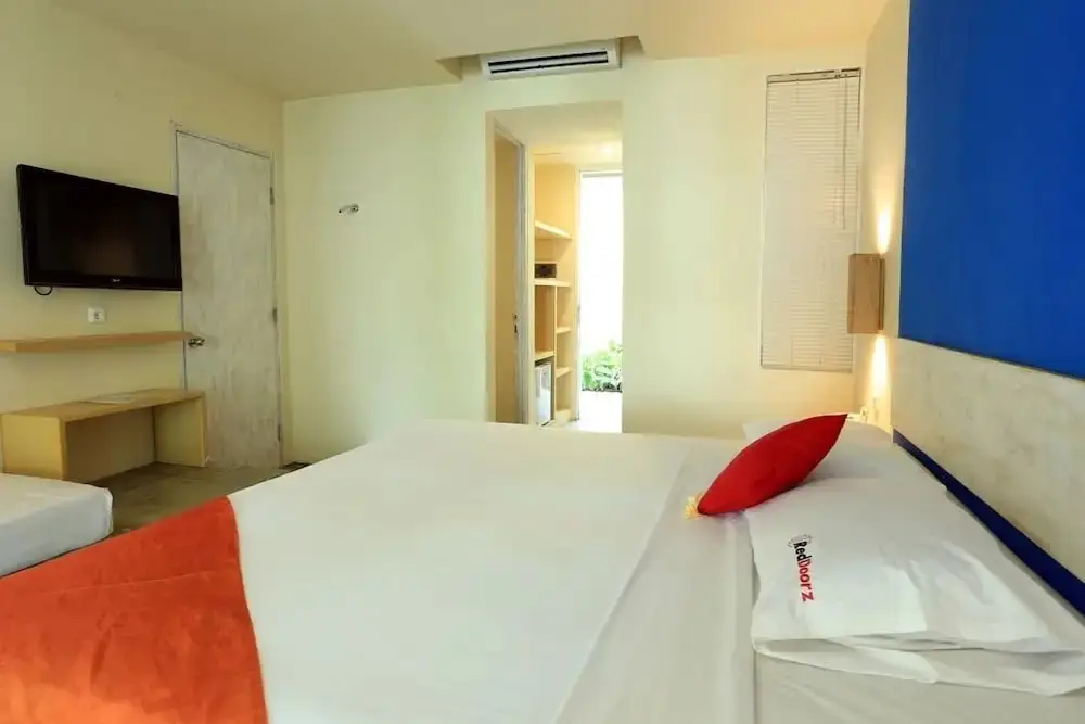 Кута: RedDoorz Plus near Kuta Square