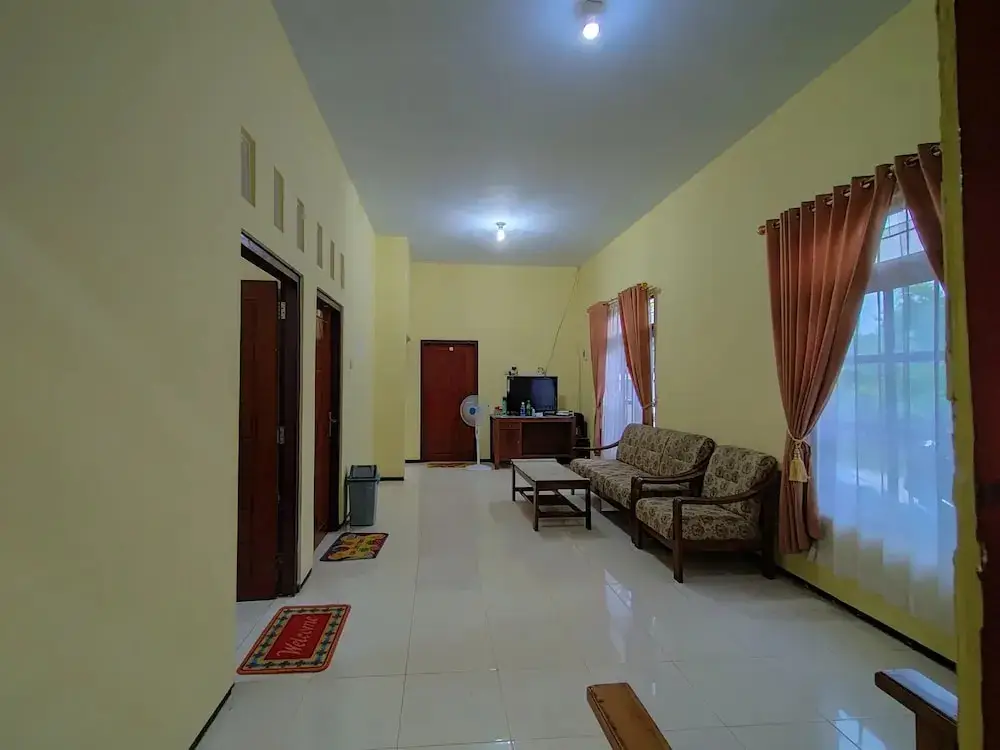 Баньюванги: Karangasem Resort Homestay