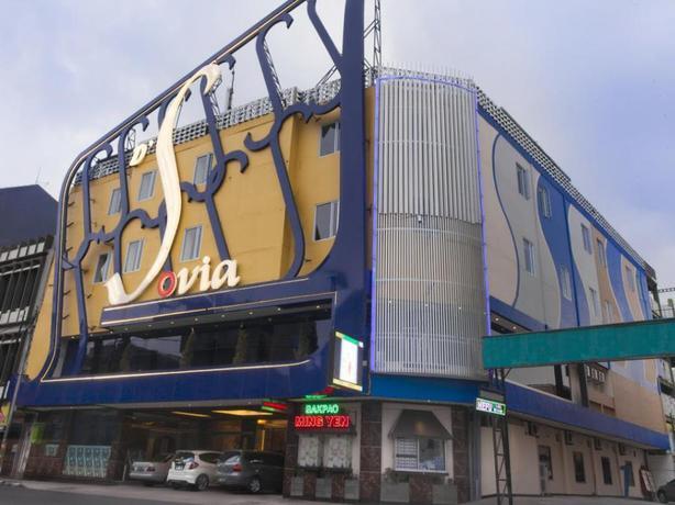 Бандунг: D'Sovia Hotel Bandung
