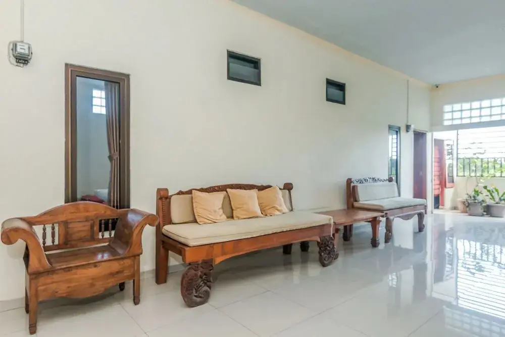 Денпасар: ZenRooms Denpasar ByPass Suwung
