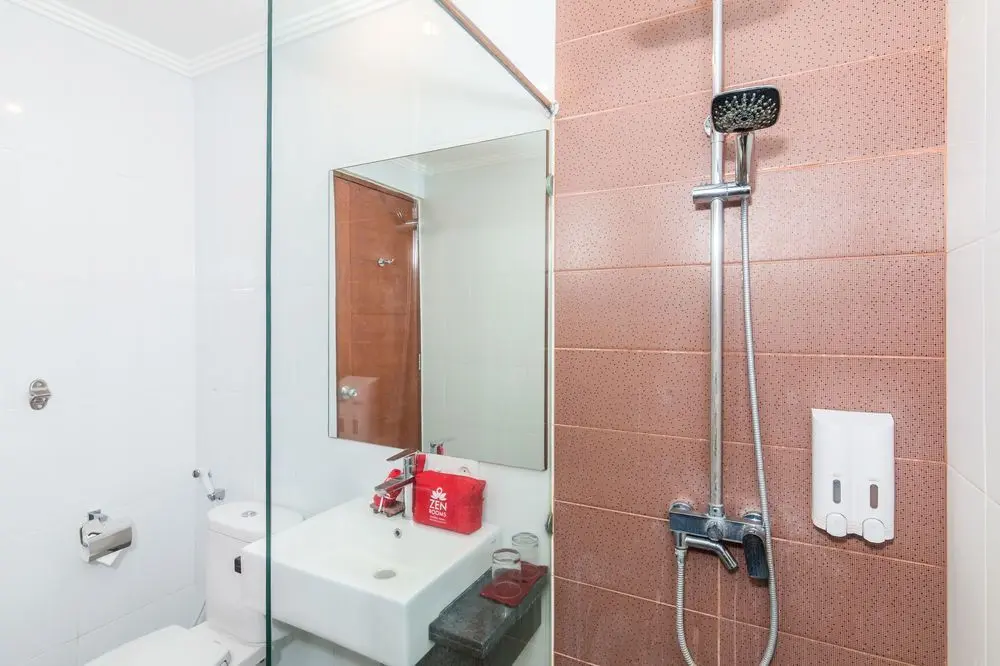 Санур: ZenRooms Sanur Tamblingan