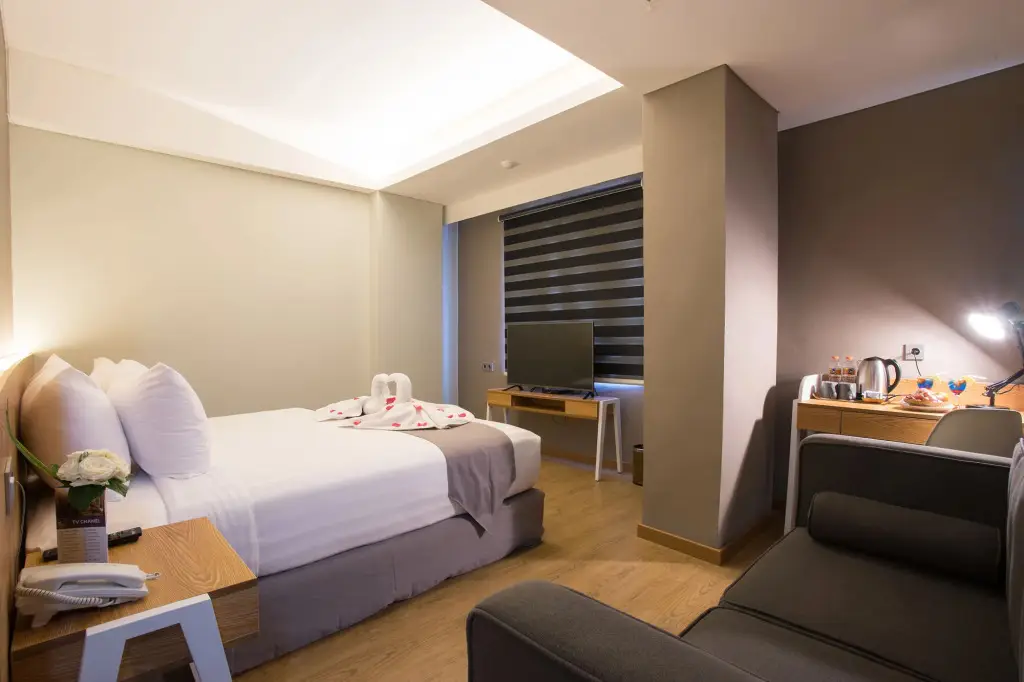 carousel image 2