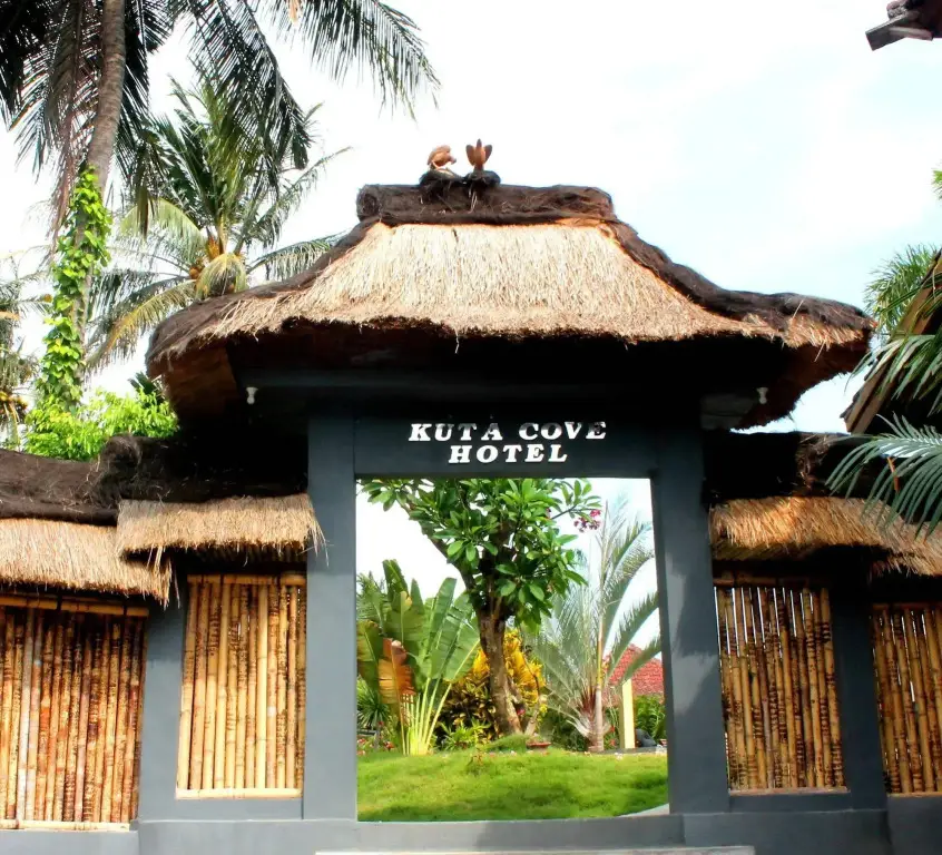 Кута: Kuta Cove Hotel