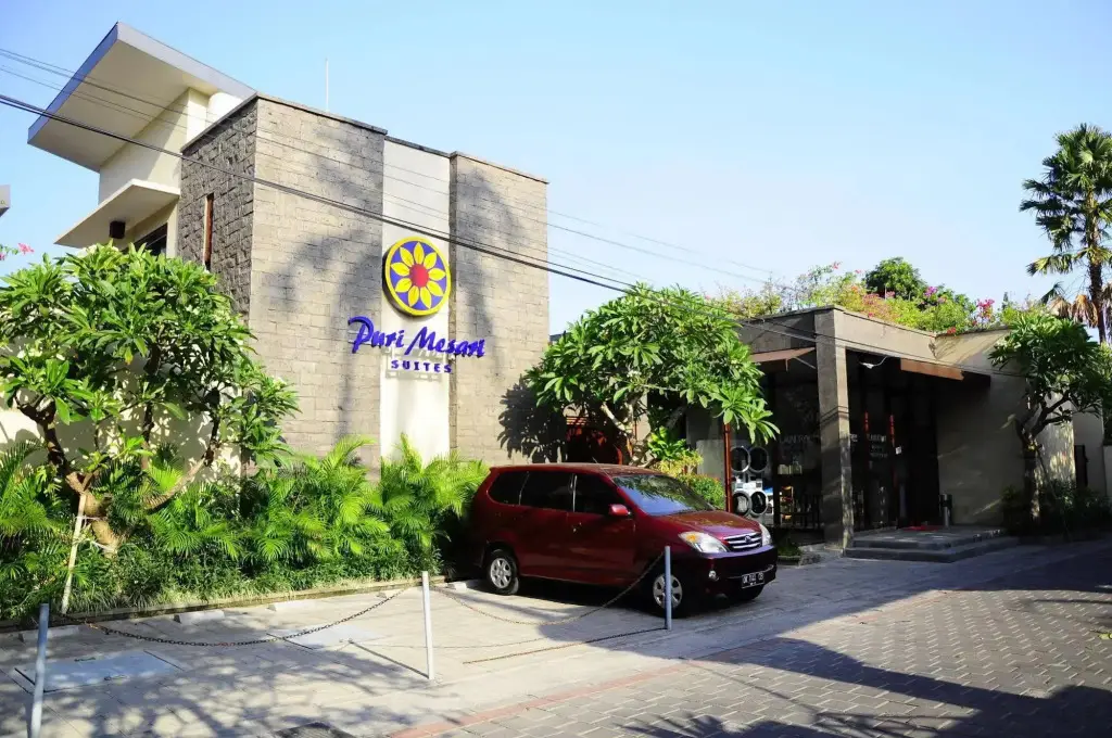 Puri Mesari Suites — фото 1